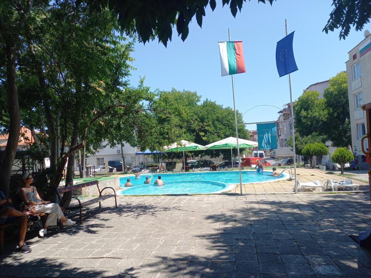 Central Hotel Созопол Екстериор снимка